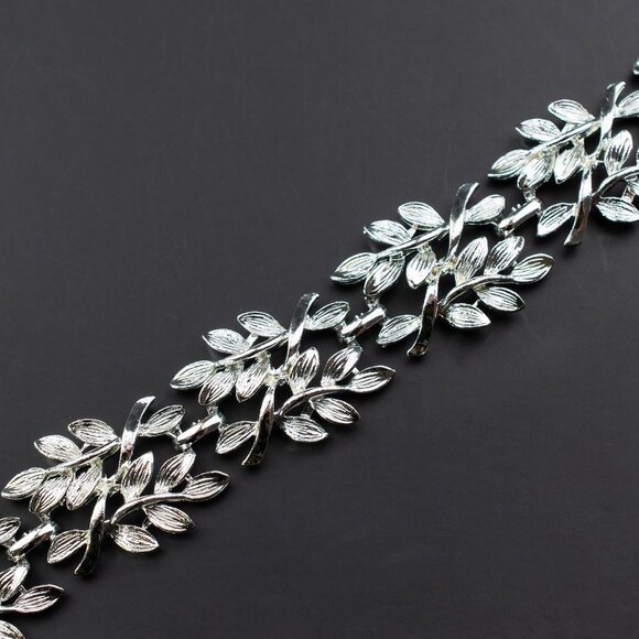 Leaf Link Women's Silvertone, Wide Chunky Leaves Bracelet - Picture 5 of 9